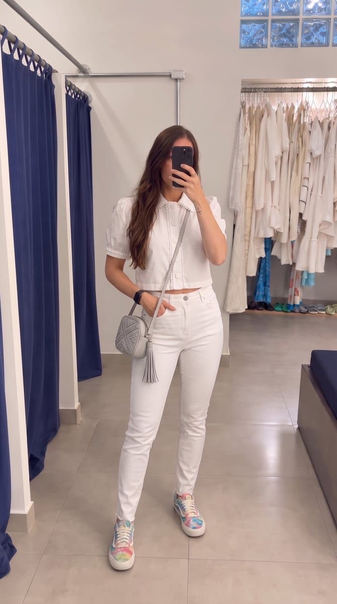 Camisa Cropped Branca Lateral, Branco, tamanho M — foto 4