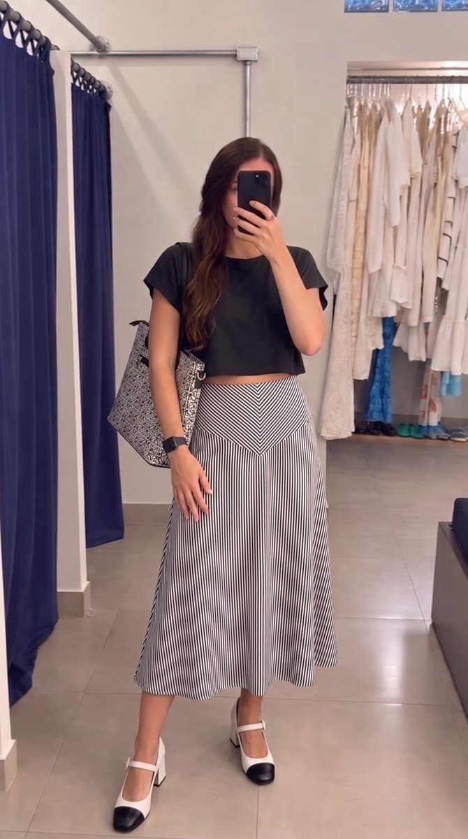 Saia Midi Malha Listras PB Hering, Hering, Preto, tamanho P — foto 4