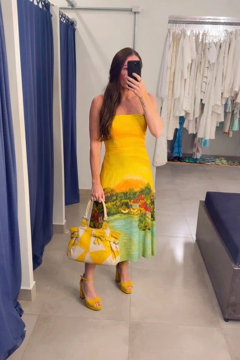 Saia/Vestido Estampa Casinha Amarelaa Farm, Farm, Amarelo, tamanho M — foto 4